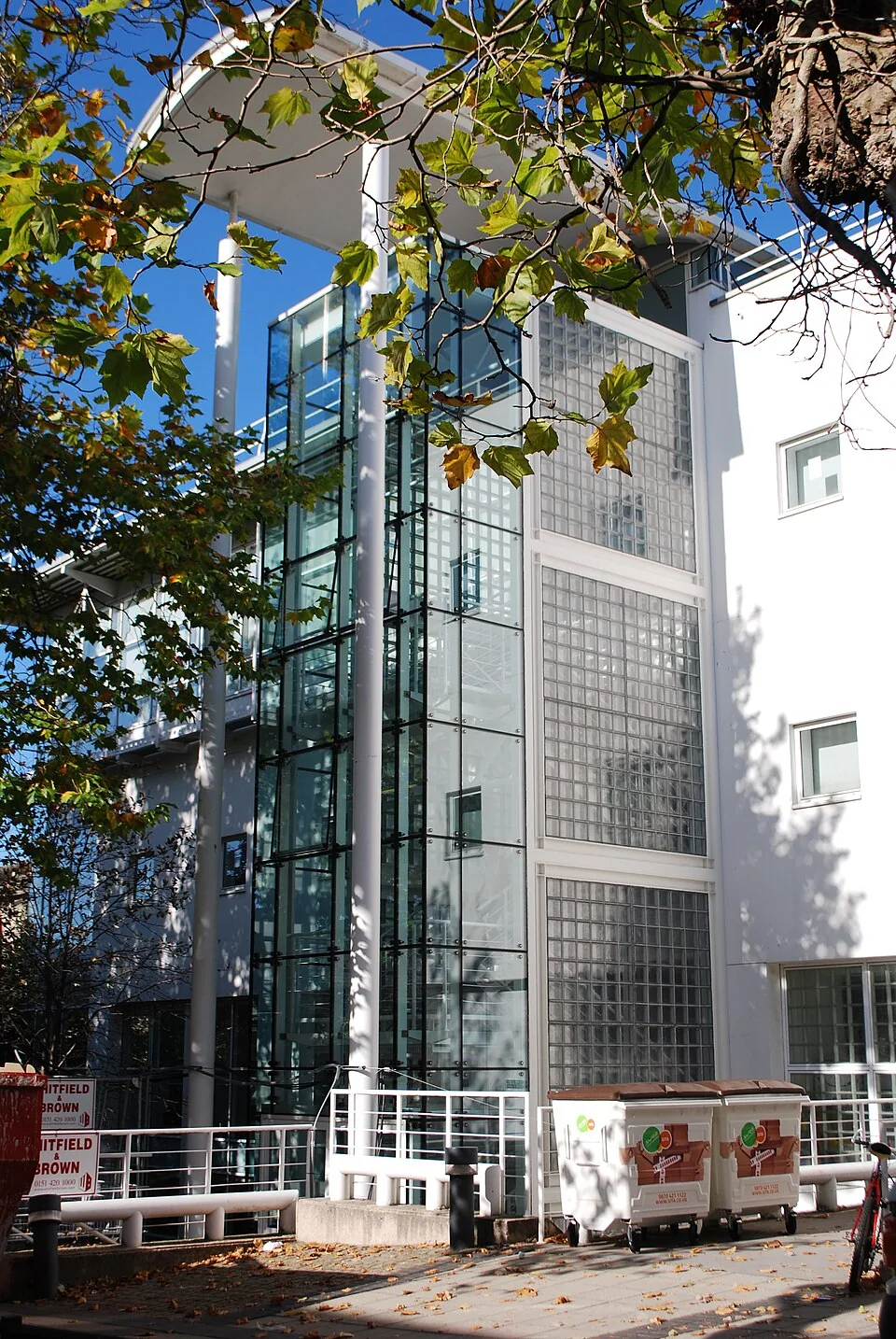 Liverpool John Moores University 캠퍼스·시설 사진